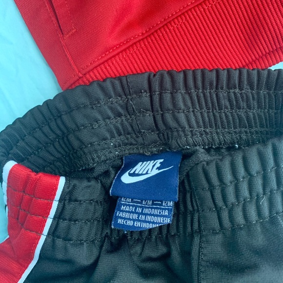 Nike 12m Track Suit - Picture 4 of 4